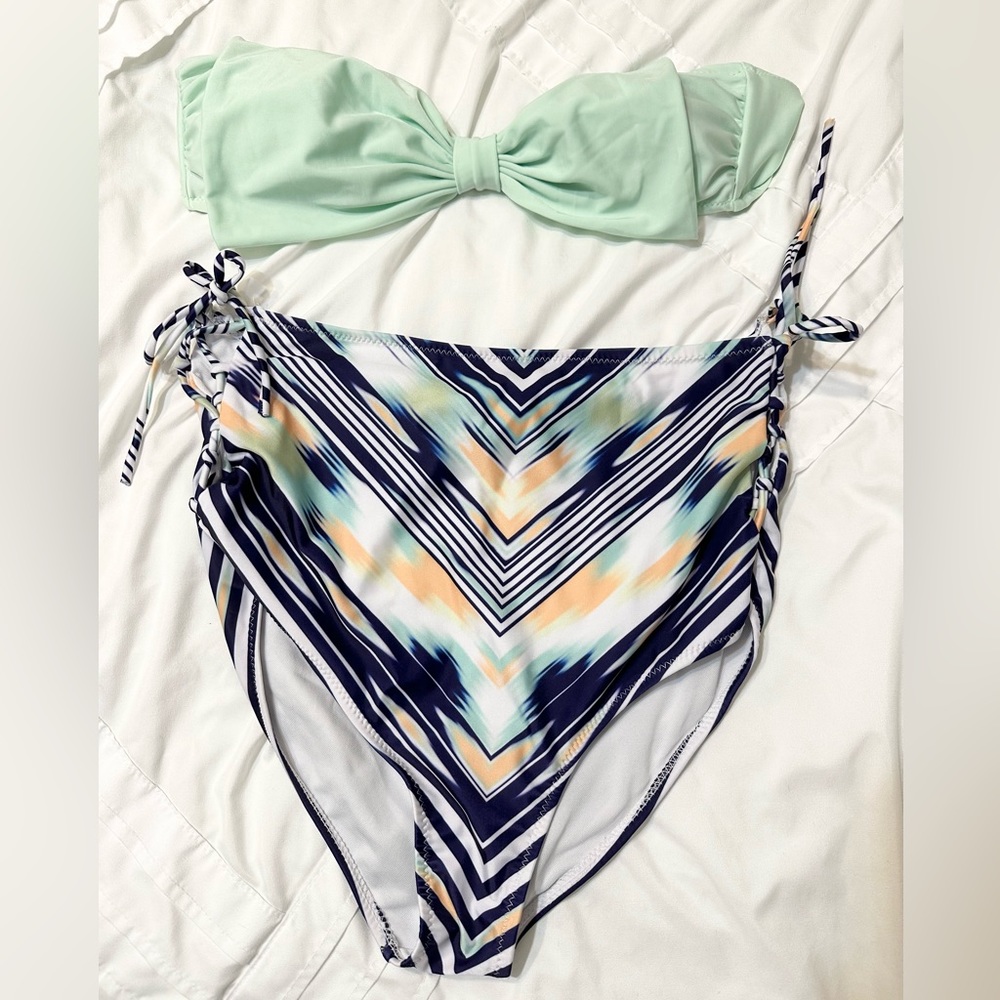 Cupshe Bow Front Top and High Waisted Bottoms